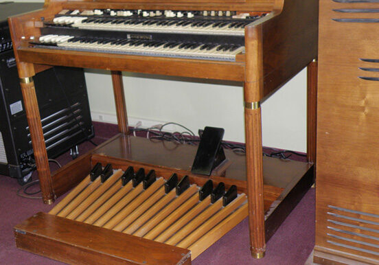 Hammond B3 Organ Hammond B3 Organ